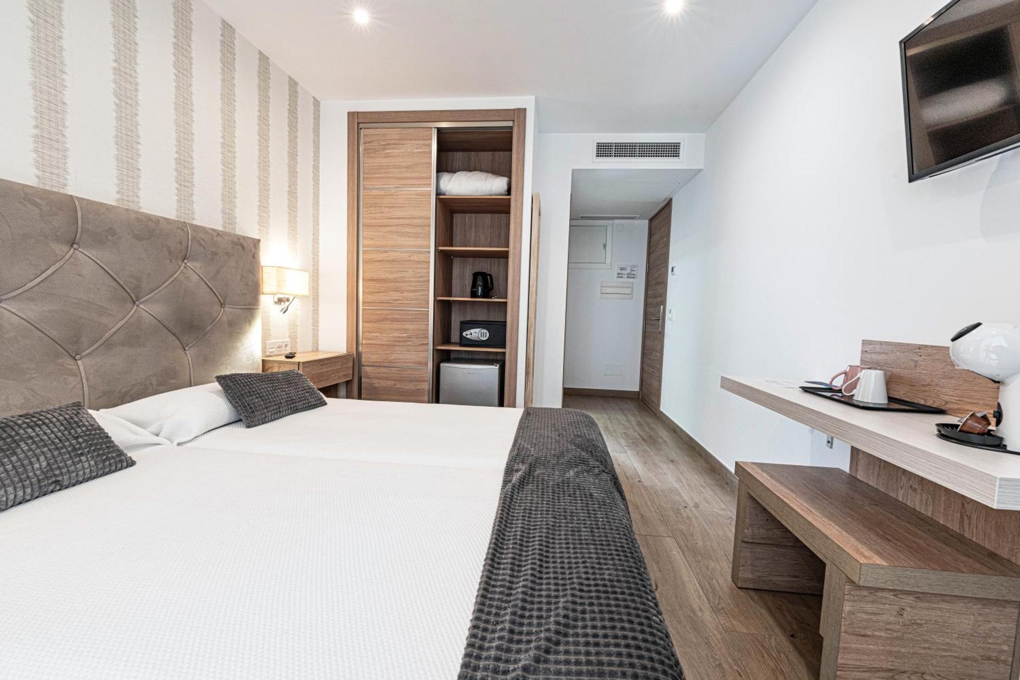 נרחה Hostal Boutique Aurora מראה חיצוני תמונה